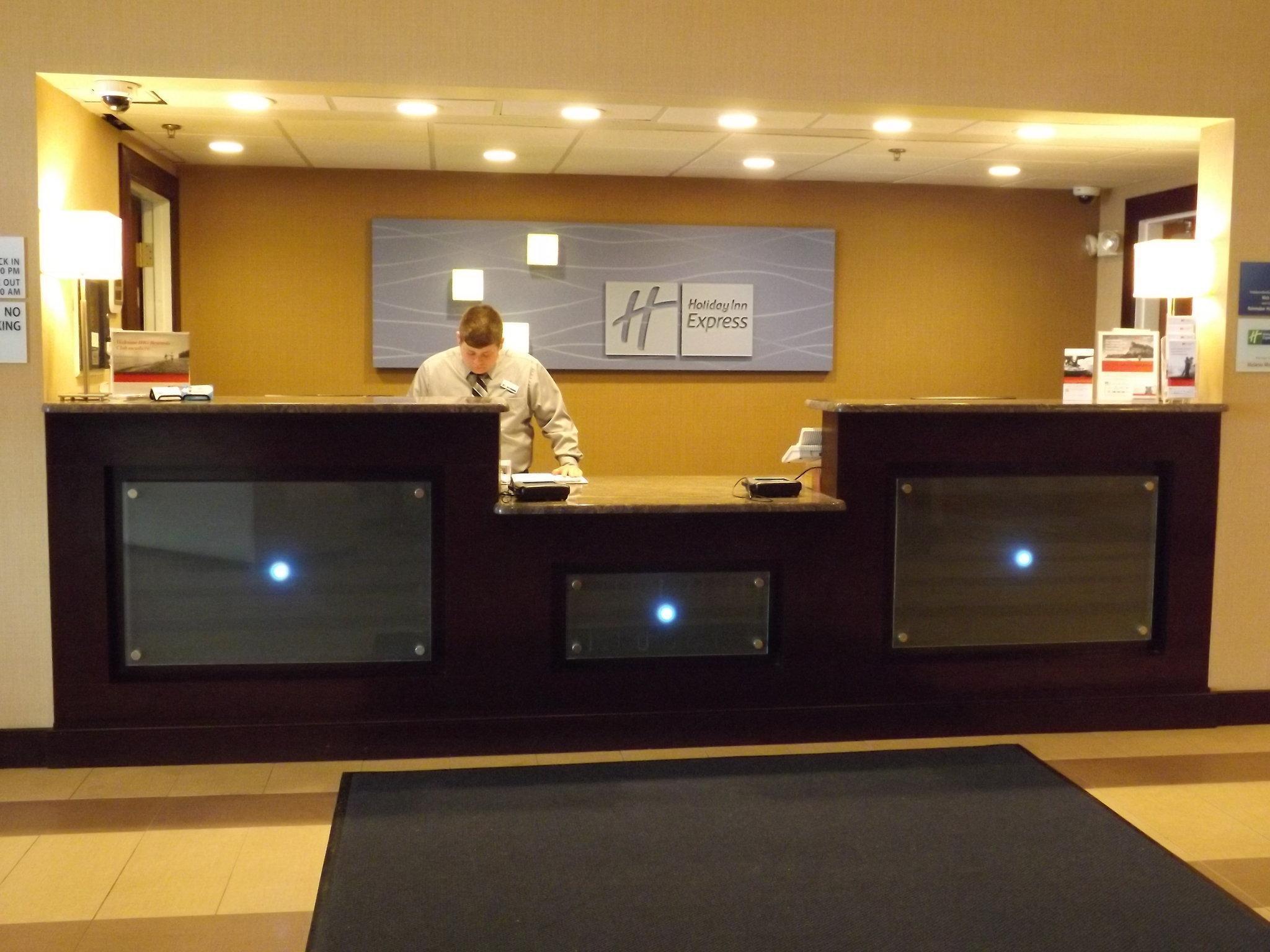Holiday Inn Express Lexington Southwest Nicholasville By Ihg Bagian luar foto