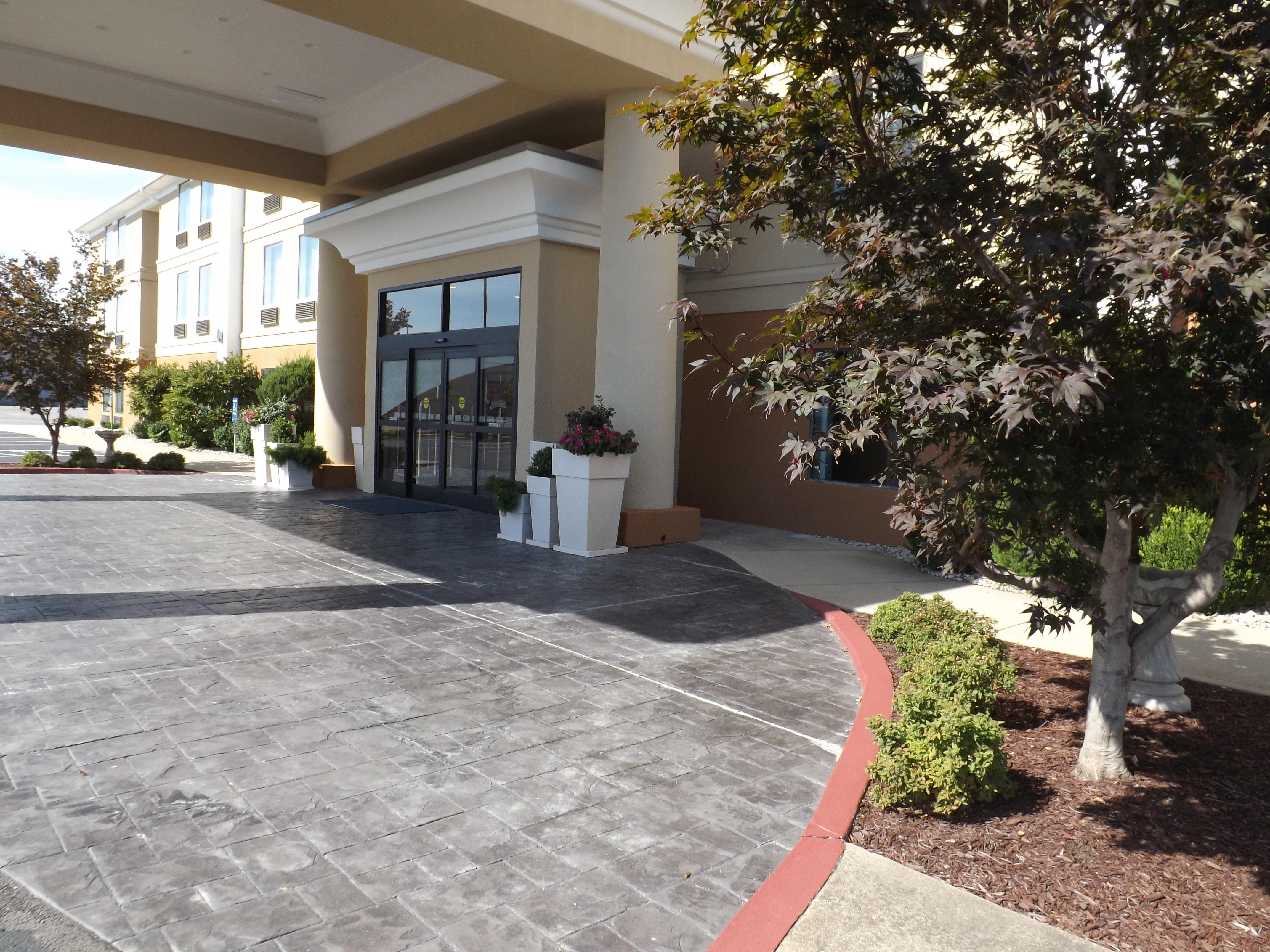 Holiday Inn Express Lexington Southwest Nicholasville By Ihg Bagian luar foto