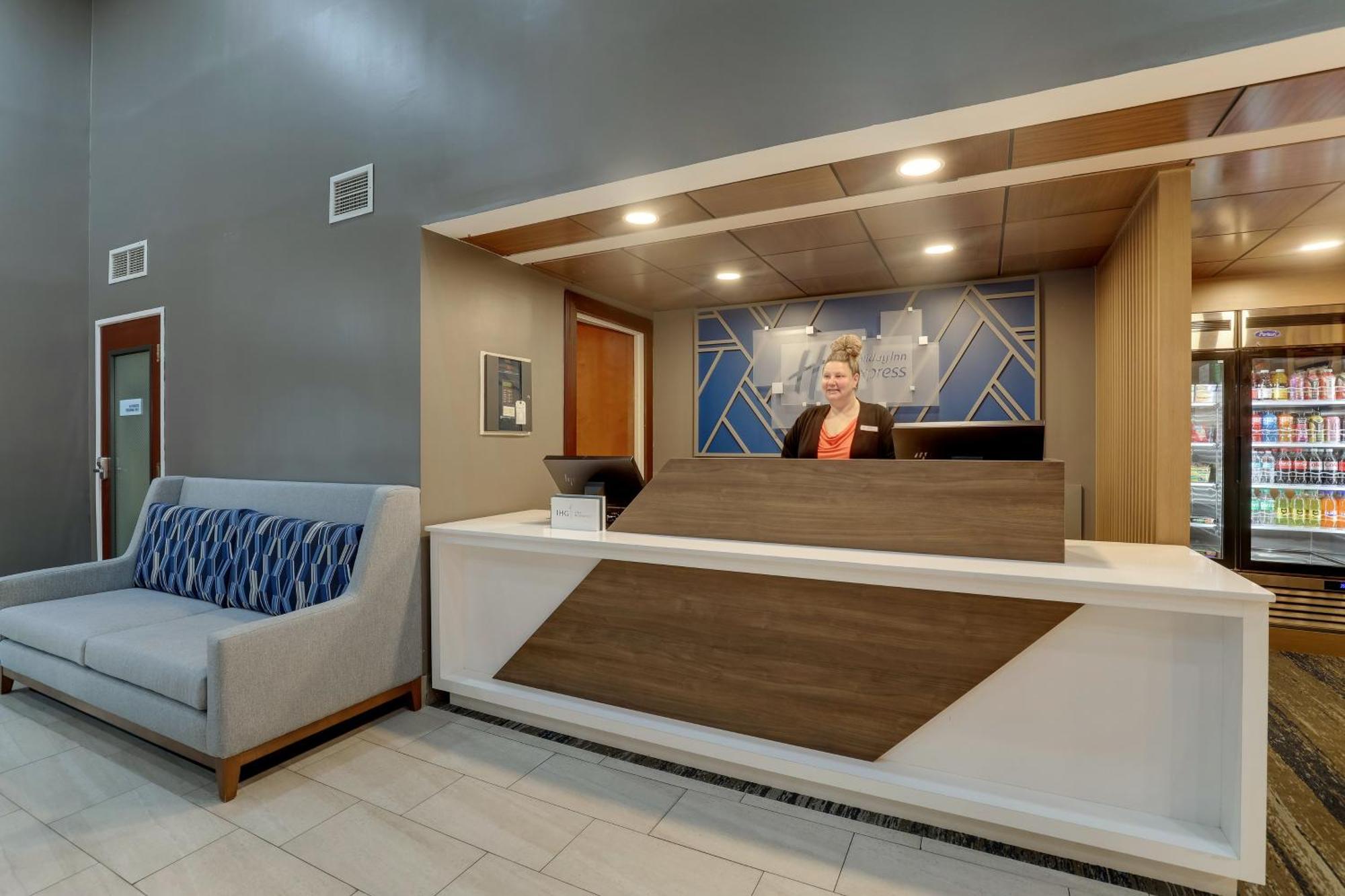 Holiday Inn Express Lexington Southwest Nicholasville By Ihg Bagian luar foto